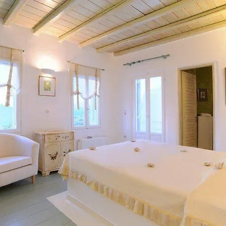 Thalia Villa Ornos (Mykonos)